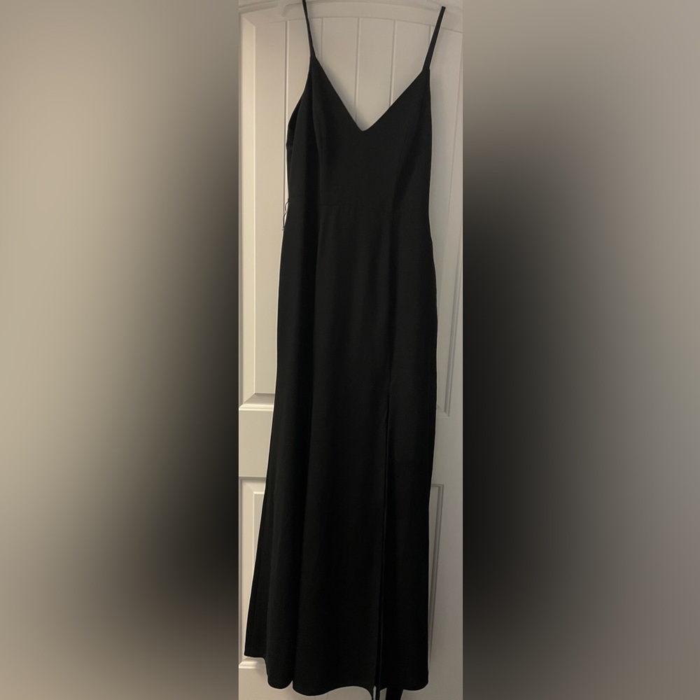Vera Wang Black Bell Sleeve Cocktail Gown
